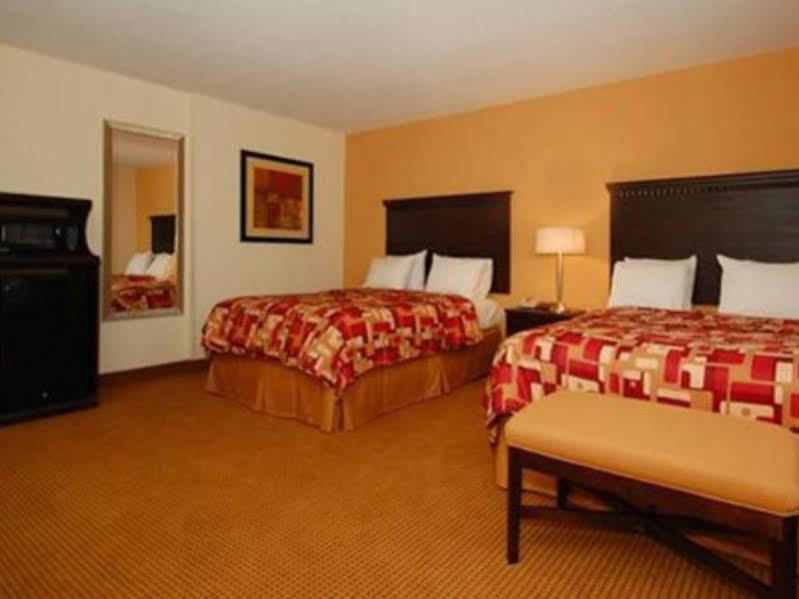 Comfort Inn Belle Vernon Екстер'єр фото
